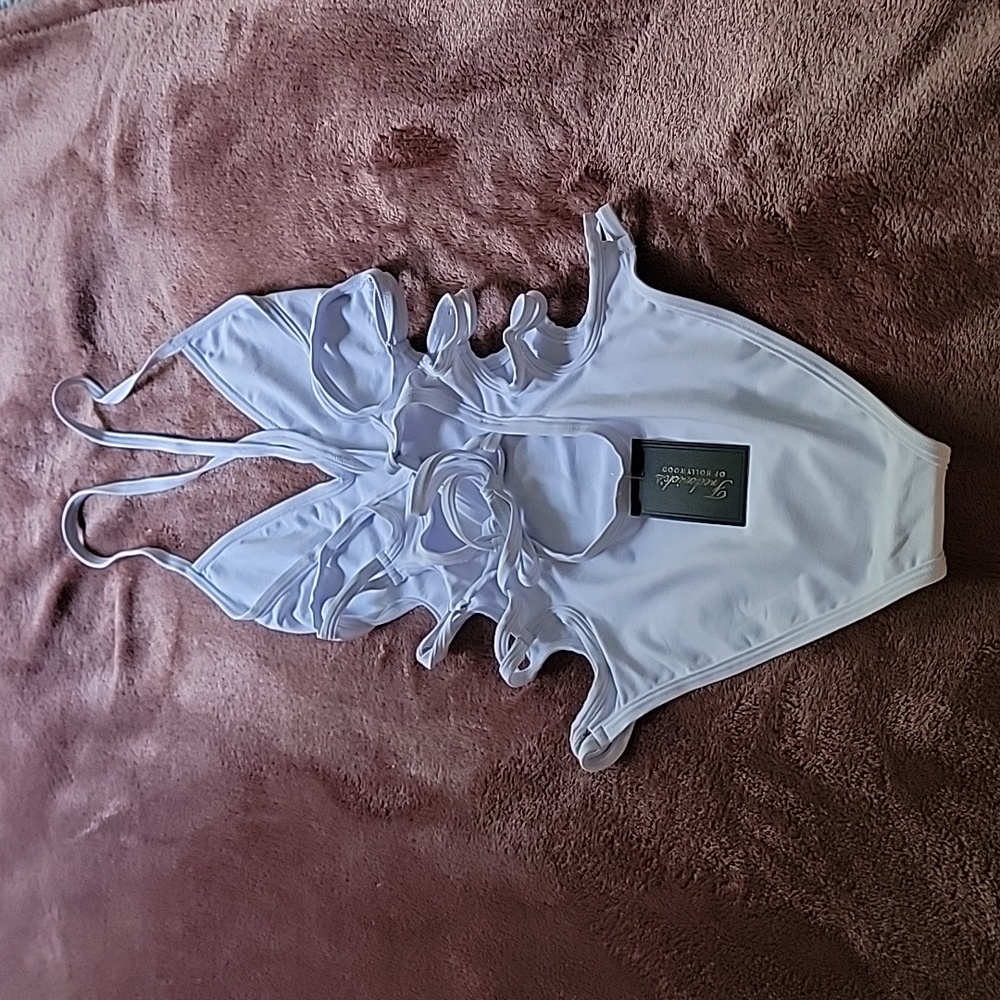 Frederick's South Beach One-Piece Lace-Up Swimsuit S - Picture 11 of 16